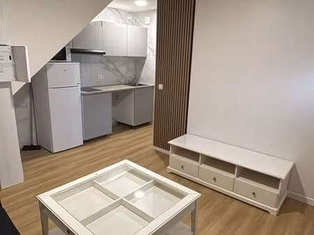 charmant 2 pièces meublé à athis mons 950 euros