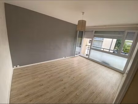 location mont saint aignan