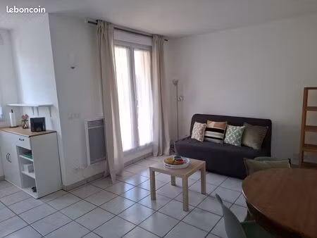 particulier loue studio meublé 24 m2 quartier lardenne