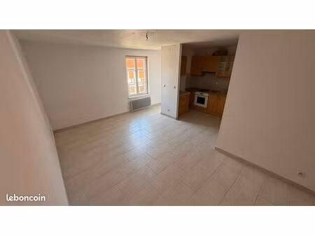 appartement 2 pièces 67m²
