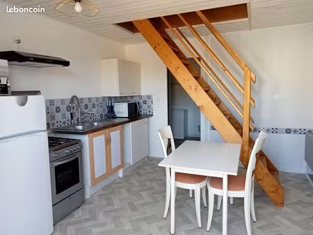 centre chantonnay duplex meublé 520 (+110 charges eau+électricité)