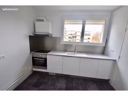 t3 de 60m² + balcon
