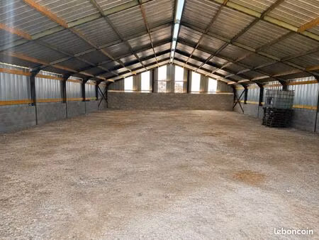 location emplacement de stockage / garage