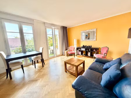 vente appartement 3 pièces  68.00m²  garches