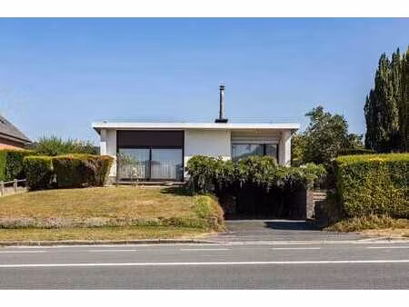 villa plain-pied avec jardin et garage près du muziekbos.