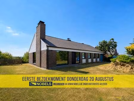 te koop  laagbouwvilla met 5 slaapkamers  boomgaard en un...