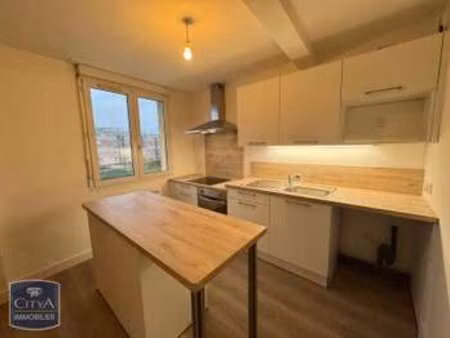 location appartement 2 pièces au mans libération (72000) : à louer 2 pièces / 46m² le mans