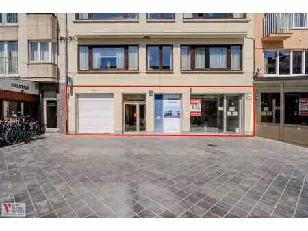 handelsgelijkvloers 217m² + 6 autostandplaatsen