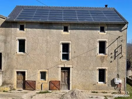 corps de ferme et ses annexes