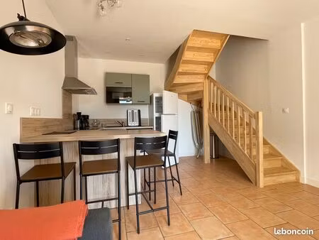 location t2 meublé en duplex
