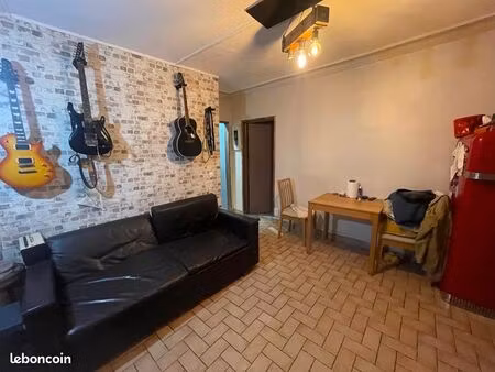 location t2 à neuilly-plaisance