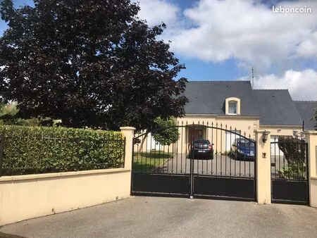 maison.6/7 pièces.150m2