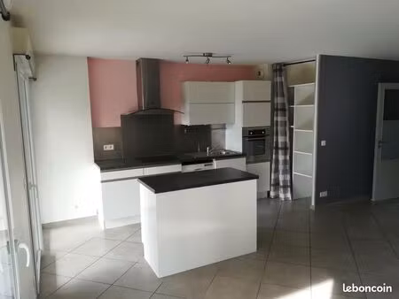 location appartement neydens t3 rdj