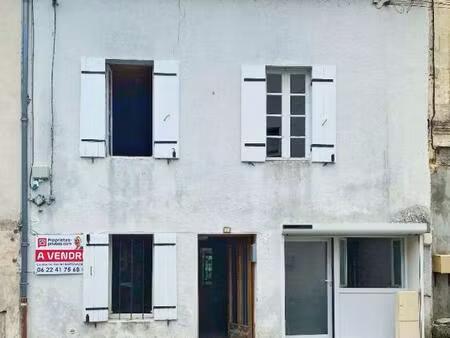exclusivité maison de ville avec jardin ? 111 m² ? centre de montpon-ménestérol