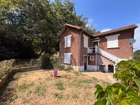 vente maison 4 pièces 67 m² beaulieu-sur-dordogne (19120)