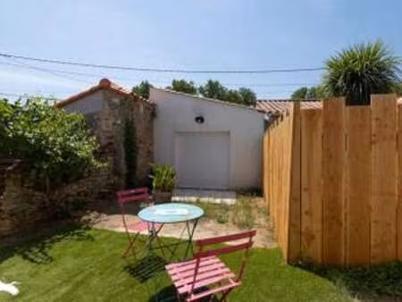 vente maison aux sables-d'olonne (85100) : à vendre / 100m² les sables-d'olonne
