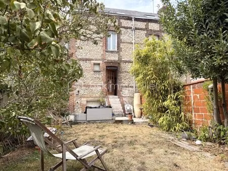 sotteville-lès-rouen 76300 - place voltaire - maison 5 pièces  beau jardin et cave !