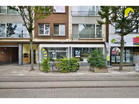 appartement te koop in hoboken met 2 slaapkamers