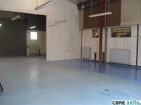 location local d'activités échirolles 284 m²