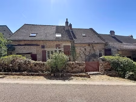 burnand : authentique maison en pierre avec 3 149 m2 de terrain