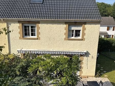 belle maison mitoyenne au calme