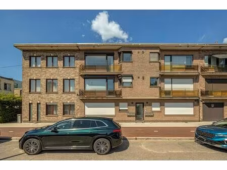 appartement te koop in wilrijk met 2 slaapkamers
