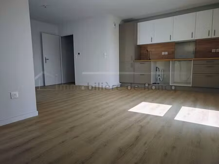 à louer appartement 64 09 m² – 947 € |linselles