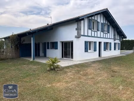 maison à louer 4 pièces 101.45 m² - arcangues (64) - 1 700€