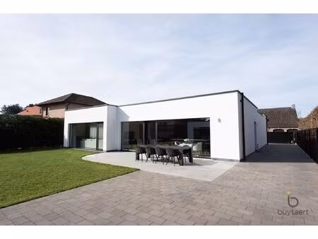 huis te koop in zoersel met 3 slaapkamers