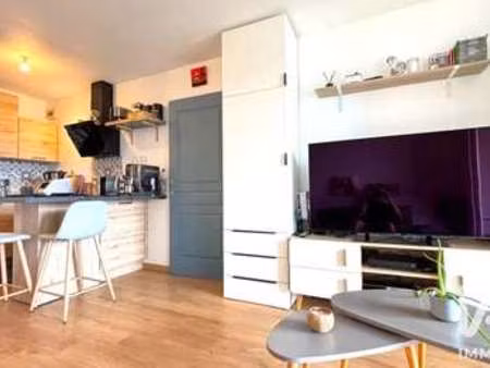 vente appartement 2 pièces piscine à roquebrune-sur-argens (83380) : à vendre 2 pièces pis