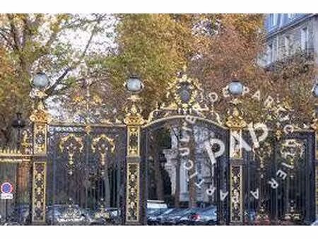 paris 8e