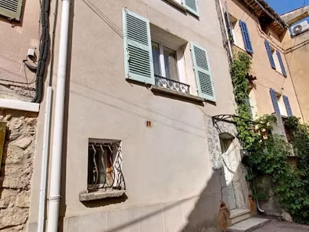 location maison 2 pièces 50.61 m² à entrecasteaux (83570)  575 €
