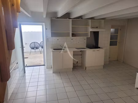 location maison 3 pièces 50.81 m² à les sables-d'olonne (85100)  673 €