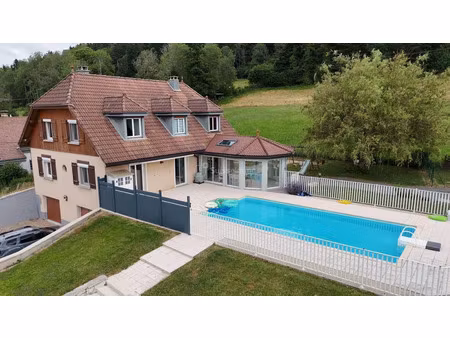 vente maison 9 pièces 163 m² val-d’usiers (25520)
