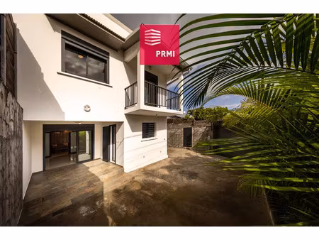 vente maison 4 pièces 100 m² à saint pierre (97410)  325 000 €