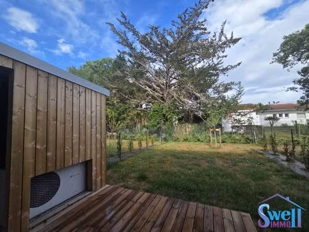 t5 duplex de 112 20m²  terrasse  au coeur du village proche pla