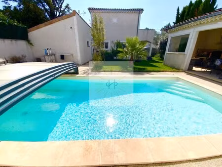 maison moderne à montélimar avec piscine et confort éco-responsa