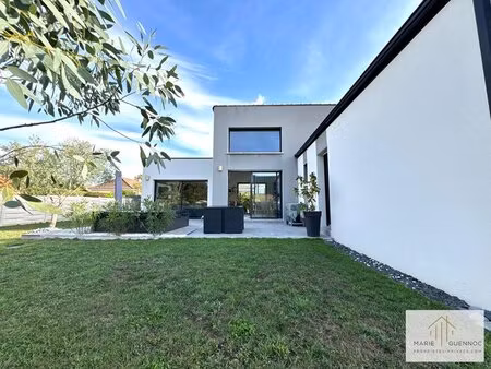 élégante maison contemporaine basse-goulaine
