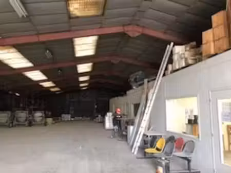location local commercial 10 pièces