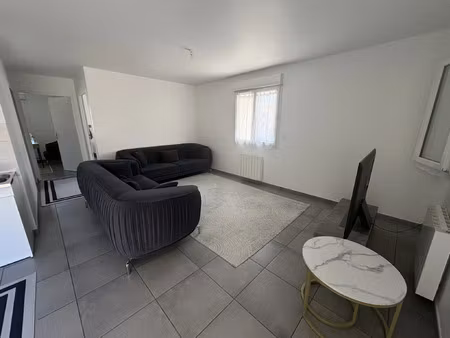 location appartement 3 pièces 52 m² à saint-rambert-d’albon (26140)