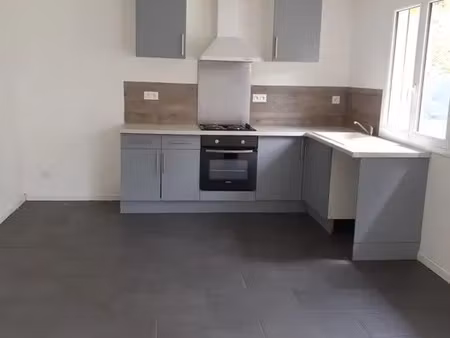 location maison 5 pièces 90 m² à villandraut (33730)