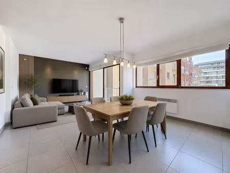 appartement te huur in nieuwpoort met 2 slaapkamers