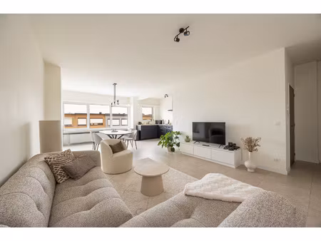 appartement te huur in stabroek met 2 slaapkamers