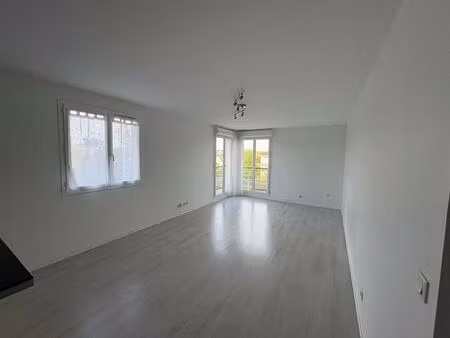 t3 de 68m2 à louer - chanteloup-en-brie