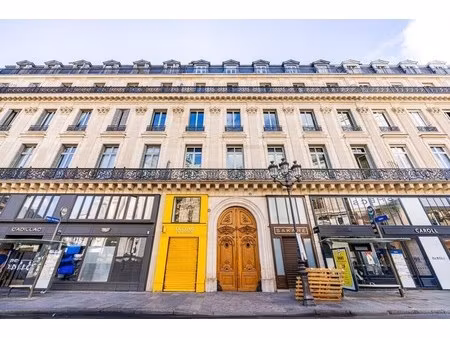 location bureaux 557 m²