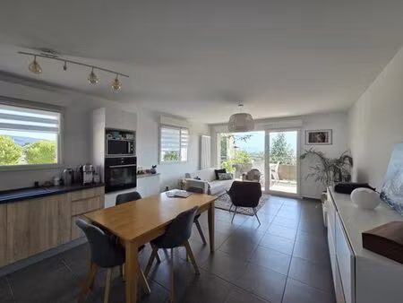 appartement de prestige de 64 m2 en vente poisy  france