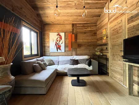 beau chalet rénové proche centre villard de lans