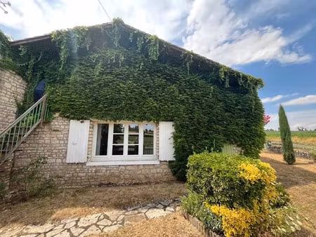 vente maison 4 pièces 139 m² à alloinay (79370)  129 600 €