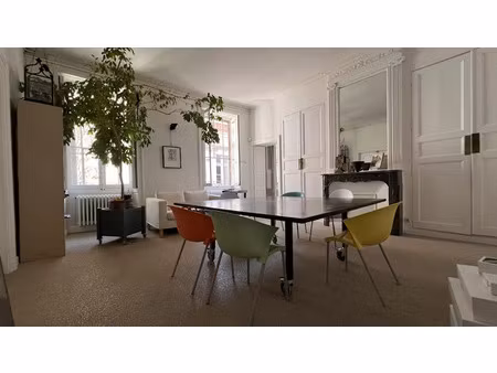 vente locaux professionnels 5 pièces 101.75 m² à avignon (84000)  300 000 €