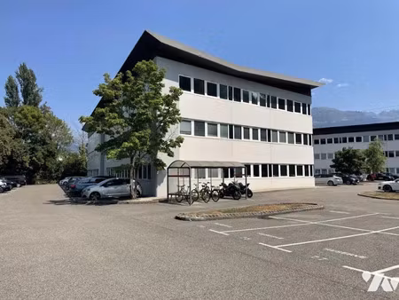 vente locaux professionnels à montbonnot-saint-martin (38330)  325 000 €
